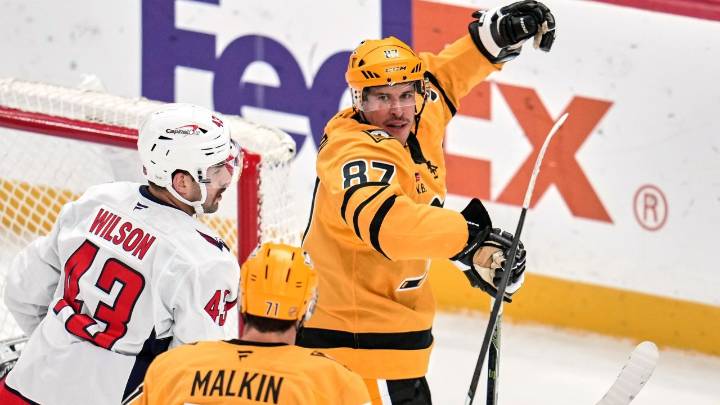 Sidney Crosby scores two goals, Penguins beat Capitals