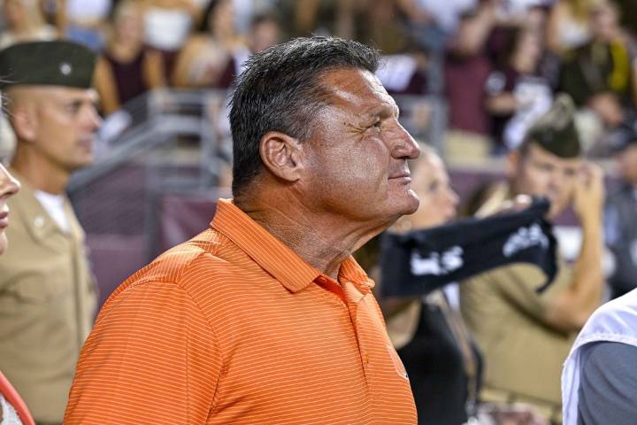 Deadspin | Report: Ed Orgeron linked to Arkansas, Oregon State jobs
