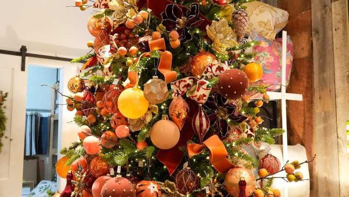 Get inspired by these 5 Christmas decoration ideas and trends for 2025