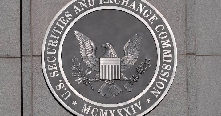 Stocks: CoinShares pulls plug on select crypto ETFs