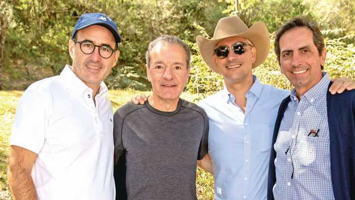 En familia y entre amigos: disfrutan la fiesta ecuestre