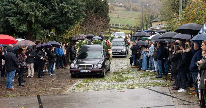 Cangas del Narcea despide al minero de 32 años fallecido en el accidente