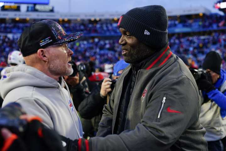 Todd Bowles Owns Up to Shameful Defensive Outing vs. Bills