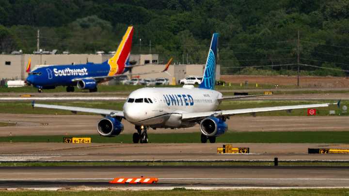 FAA issues ground delay at Nashville airport amid flight cuts