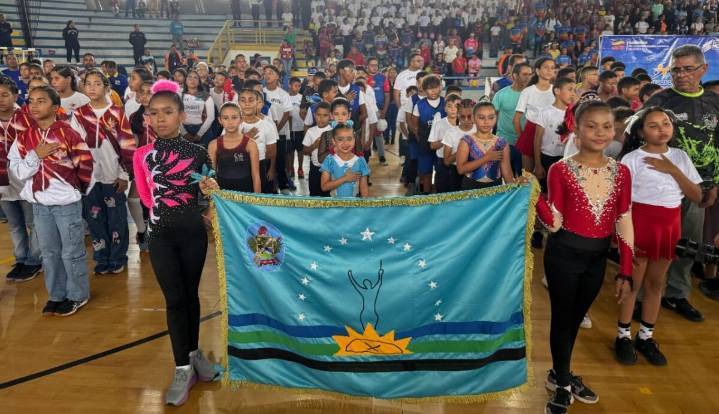 Luna inauguró fase regional de los III Juegos Nacionales Comunales