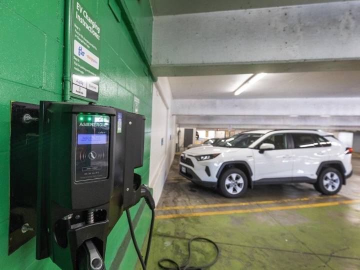 Lack of Metro Vancouver charging stations hampers electric vehicle uptake: Report