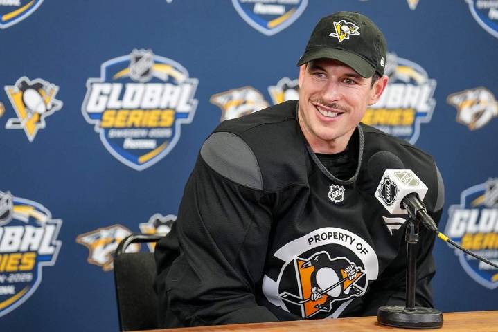 Sidney Crosby's treatment in Sweden shows he's a worldwide star