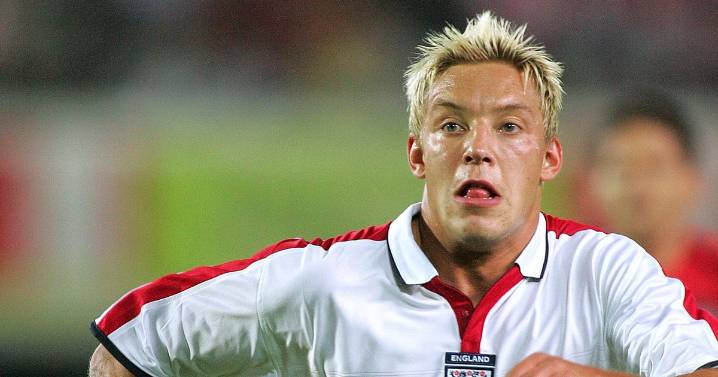 Ex-Man Utd and Leeds striker Alan Smith loses all feeling in toes for freak reason