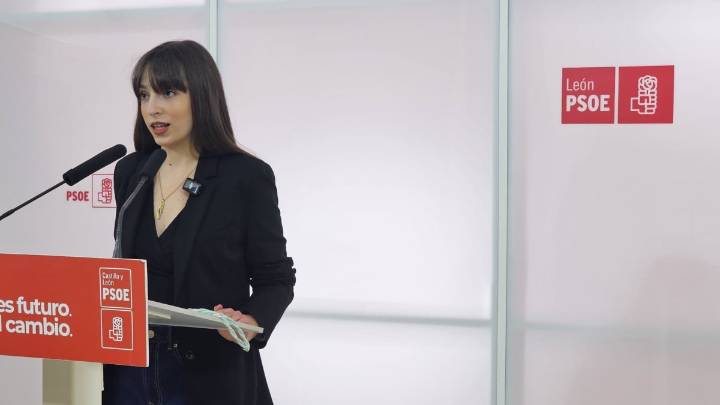 El PSOE de León denuncia el deterioro del sistema educativo y exige rectificar su modelo privatizador