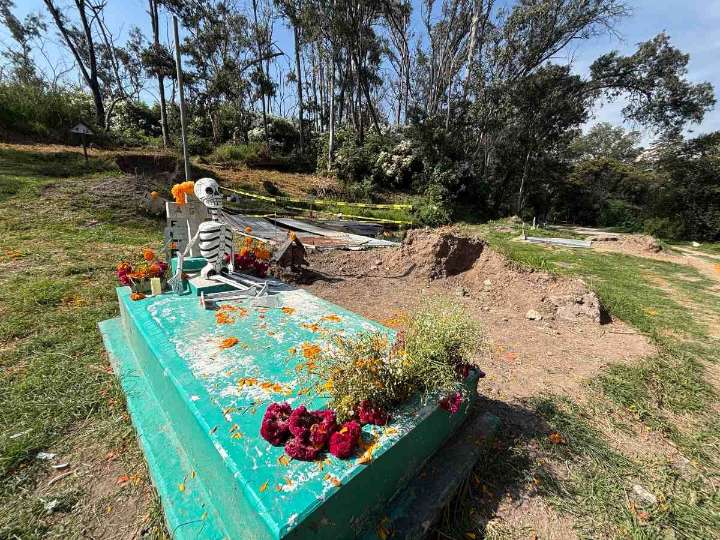 Honran en la Miguel Hidalgo a desconocidos, desaparecidos y olvidados