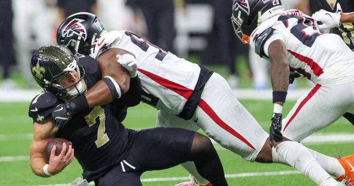 A solid Saints defensive effort was overshadowed by the offense's terrible red zone showing