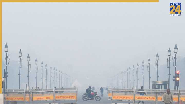AQI crosses 400, toxic smog engulfs Delhi-NCR; situation grim in most areas