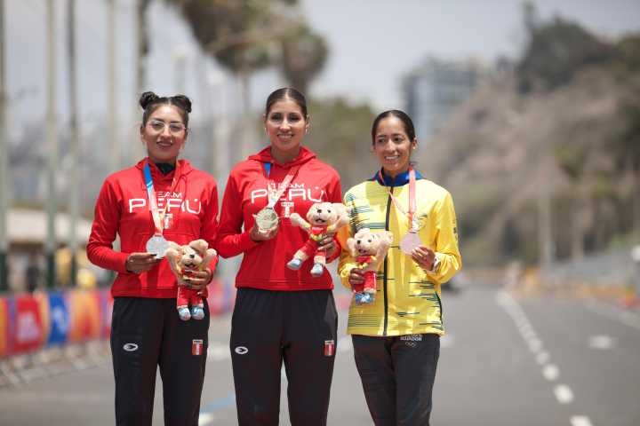 Kimberly García logró la medalla de oro en la prueba de marcha 21 kilómetros de los Juegos Bolivarianos Ayacucho