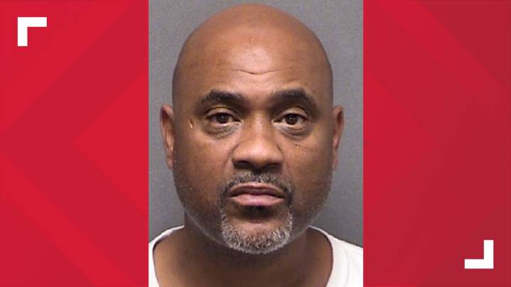 Repeat sex offender sentenced to 35 years in prison for failing to register, DA says