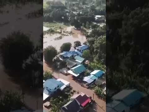 Flood barriers fail as Thailand villages sink beneath Chao Phraya river waters #shorts