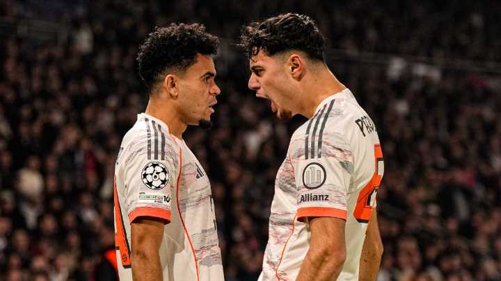 Luis Díaz anotó doblete y fue expulsado en el triunfo de Bayern Munich sobre PSG en Champions