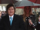 Milei acelera. El sueño de un “cambio irreversible” y la nube tóxica que vuelve