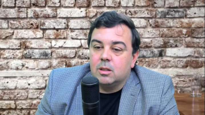 Foro de Abogados: Álvarez fulminó a la gestión actual y la calificó de “intrascendente”