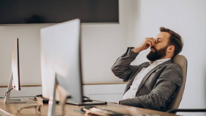 Por esta razón comemos mucho cuando estamos estresados, según la psicología