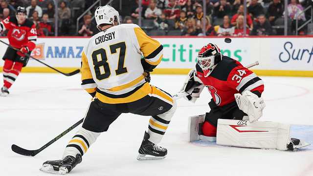 Devils beat the Penguins in shootout to take over 1st place in the Metropolitan Division