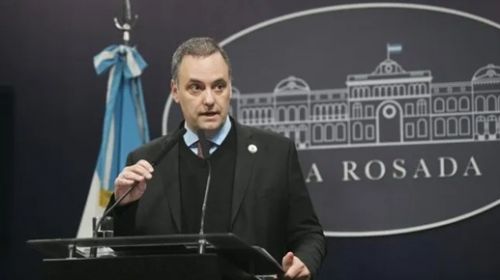 Adorni agradeció su designación como jefe de Gabinete y prometió "profundizar las reformas estructurales"