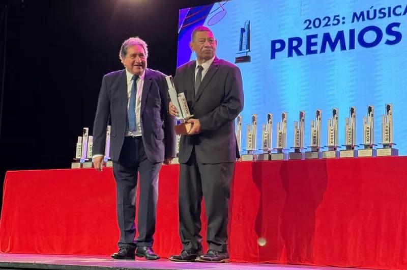 Los Manseros Santiagueños fueron distinguidos con el Premio Konex de Platino