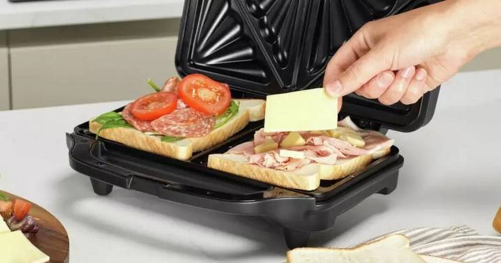 'Deep fill' toastie maker drops to £3 when using this checkout trick at Argos