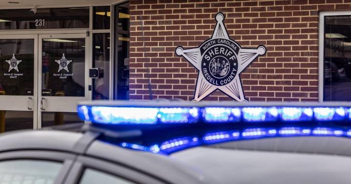 Lake Norman coach charged with assault after student taken to hospital for concussion