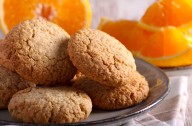 Galletas de naranja húmedas y crujientes: ¡Sin azúcar, harina ni aceite!