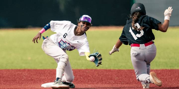 Amira Hondras, White Sox youth player, eyes baseball future