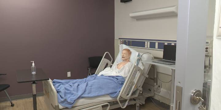 Federal change could affect future Colorado nurses pursuing graduate degrees