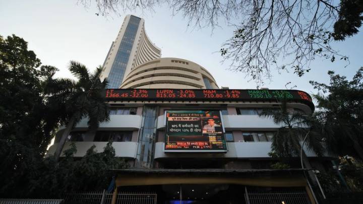 Stock markets surge for 2nd day on firm global trends, fresh foreign fund inflows