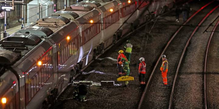 UK police say 10 people hospitalized after train stabbing attack, 9 with life