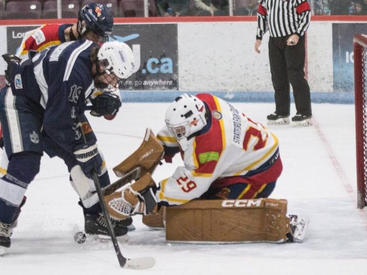 HOCKEY ROUNDUP: Woodstock Navy Vets stay hot with win over Firebirds