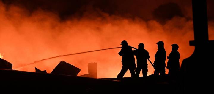 Fuerte explosión en polo industrial de Argentina deja 15 heridos