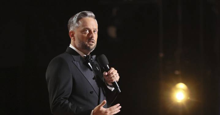 Comedian Nate Bargatze looking to bring a theme park to Nashville