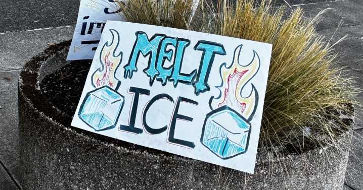 UO, LCC talk potential ICE raids amid rise in local detainments