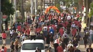 Hundreds of Pacific Palisades residents reconnect at Turkey Trot for 1st time since January wildfire