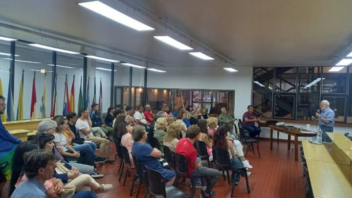 “Los animales, nuestros grandes compañeros en el viaje del planeta"