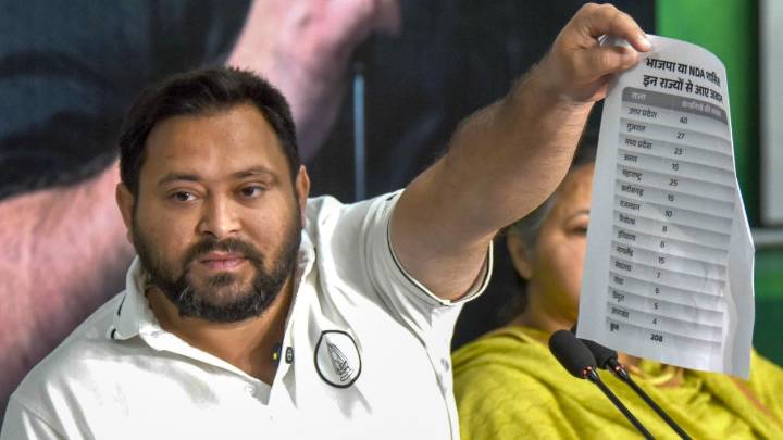 Tejashwi Yadav questions 'withholding' of voter gender data; poll body clarifies