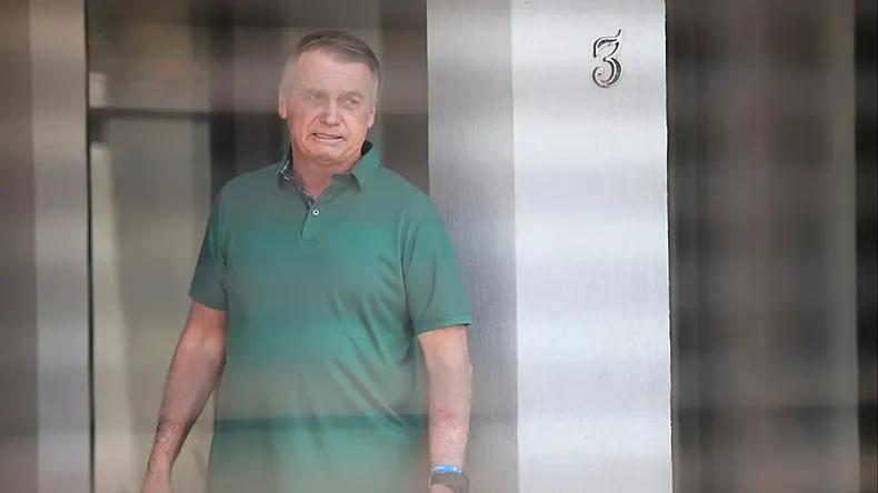 Bolsonaro seguirá detenido: el STF ratificó la prisión preventiva por manipular su tobillera