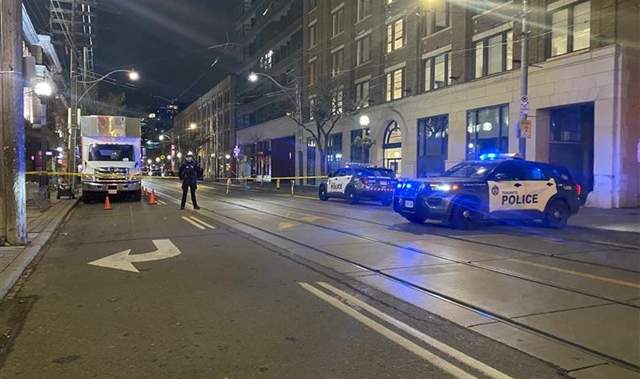 1 man hurt, another killed in separate early morning Toronto shootings