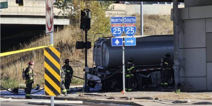 1 killed after tanker crash, fuel spill in Denver