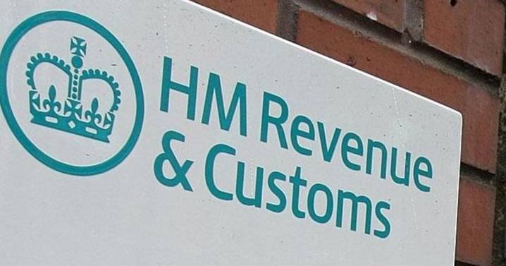 HMRC issues warning for UK households who've visited 29,100 scam websites