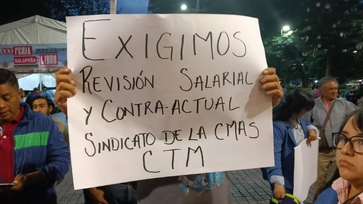 Sindicato de CMAS Xalapa exige a alcalde respeto a contrato colectivo