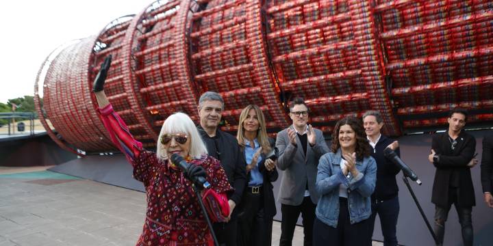 Con Marta Minujín en el Recoleta, comenzó la Noche de los Museos en un sábado a la noche ideal para recorrer Buenos Aires