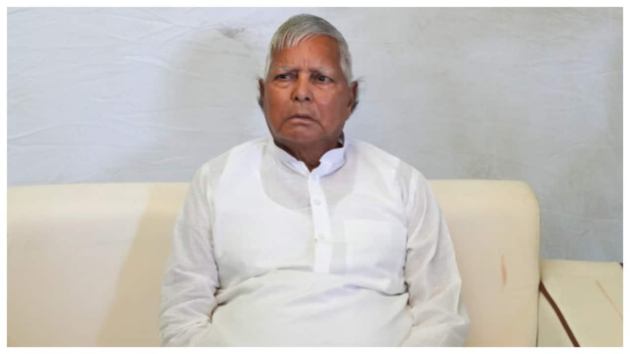 Lalu Prasad hits campaign trail for Bihar polls