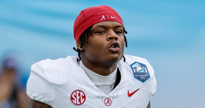 Alabama defensive back Dre Kirkpatrick Jr., son of former NFL player, suspended after reckless driving incident