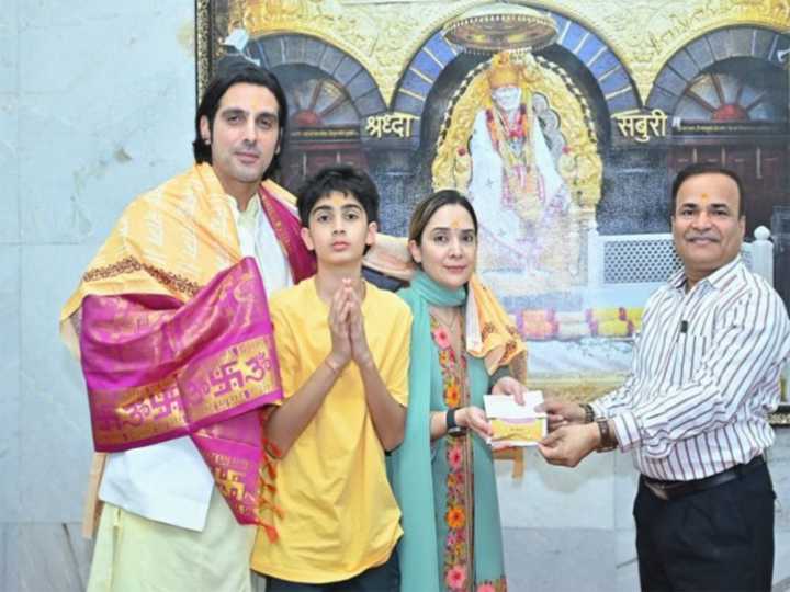 Zayed Khan, Sussane offer prayers at Shirdi Sai Baba Temple