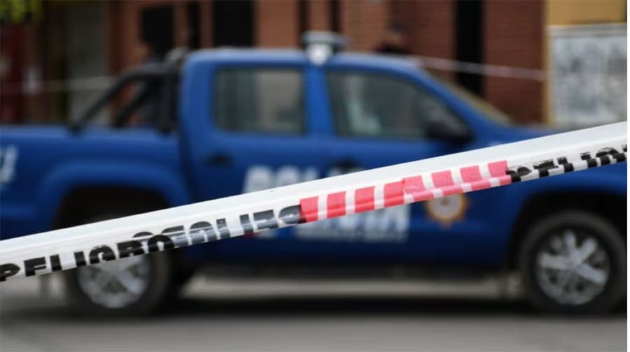 Horror en Rosario: un hombre fue asesinado a golpes dentro de su casa durante un violento robo